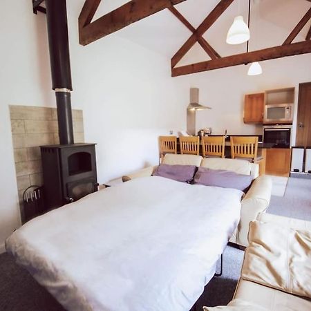 Cosy Cottage On Banks Of River Wye Foy Buitenkant foto